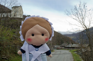 Eccomi sulla rocca di Pradeltorno, alle mie spalle potete vedere il tempio valdese